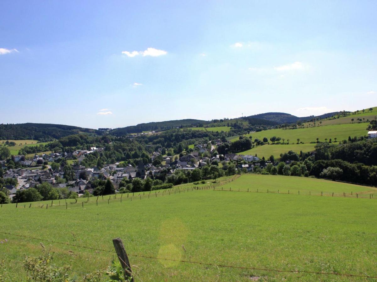 1St Floor Apartment Near Willingen ภายนอก รูปภาพ